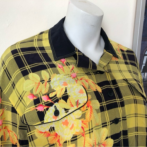 ESCADA VINTAGE LUXURY SILK BLOUSE - Picture 9 of 13